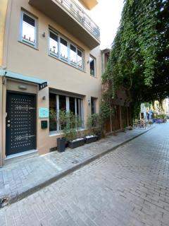Athenian Living Suites - 1