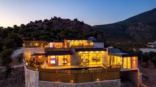 Sare - 2 Bedroom Holiday Villa with jacuzzi in Kalkan - Çavdır - 0
