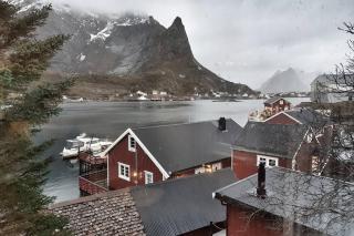 Cozy House By The Fjord In The Heart Of Lofoten - Reine - 8