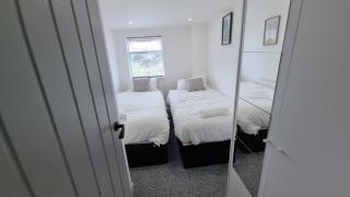 ED Colchester Accommodation with Garden View - Colchester - 2