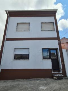 Gomes & Fortunato House - Casais Brancos - 9