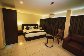 Hotel Libra - Thiruvananthapuram - 7