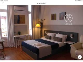 ARTiSTiC GUESTHOUSE - 6