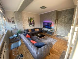 Apartman "Amy Delux" - Zenica - 0