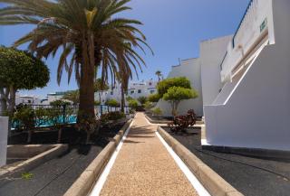 Atalaya Ground Floor Poolside Apartment - Puerto del Carmen - 1
