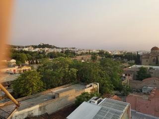 ENILION ATHENS , CITY CENTER WITH VIEW TO ACROPOLIS - Athens - 8