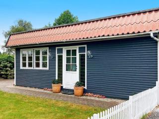 6 person holiday home in Grenaa-By Traum - Grenå - 0