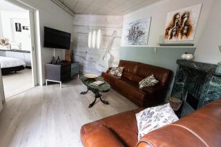 Bed 'n Blues **** - Halen - 9