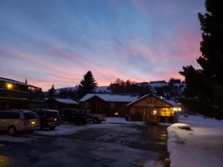 Alpine Lodge - Red Lodge - 7