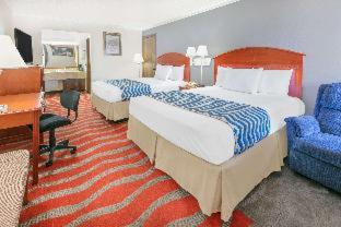 Travelodge Inn & Suites by Wyndham Norman - 3