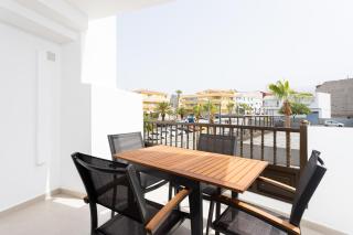 PLAYA SAN JUAN Perfect Stay by Sunkeyrents - Playa de San Juan - 5