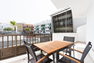 PLAYA SAN JUAN Perfect Stay by Sunkeyrents - Playa de San Juan - 4