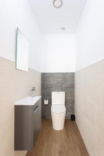 Sunnyland Santa Cruz Loft parking - 8