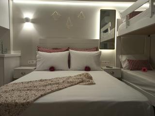 Anastasia Mare Luxury - Stavros - 8