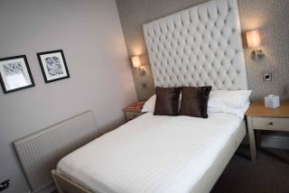 The County Hotel - 1