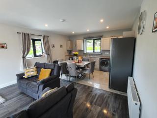 N0 2 Greystones Clock Tower Lodge - Leap - 8