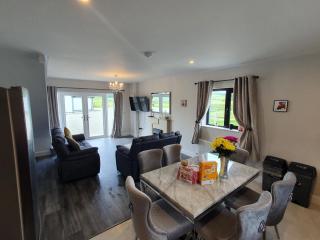 N0 2 Greystones Clock Tower Lodge - Leap - 4