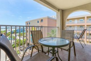 Beachfront Complex - 2b 2b - Beach Place #401 - St. Pete Beach - 1