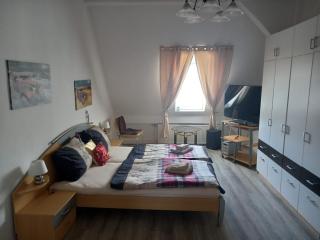 Schwarzer Adler Ferienwohnung mit 3 Schlafzimmern und 2 WC - Märkisch Buchholz - 5