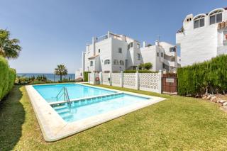 Front Sea View Penthouse - Estepona - 9