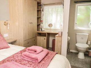 Burlees Nest - 1