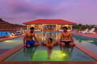 La Palm by StayVista - Mountain-view villa, boasting a spacious pool, Gym, Indoor games, Basketball court & A lush lawn with a gazebo - 1