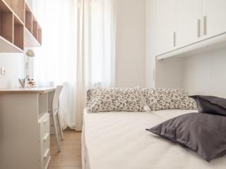 The Best Rent - Beautiful two-bedroom apartment close to Cinque Giornate square - 6