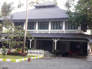 Stylehomes The Farm House Inn (Heritage Resort) - Lokamaleswaram - 6
