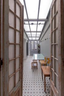 Elegant Seaview Apartment - 4