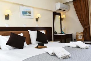 Phaistos Hotel - Tolo - 1