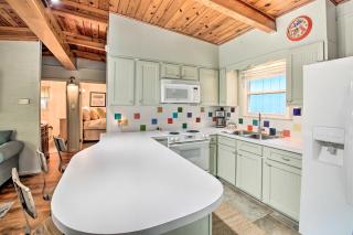 Lakefront Home with Dock 10 Mi to Central Ave! - Hot Springs - 6