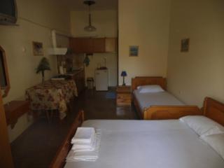 Villa Xenos - Kalamaki - 6