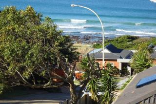 Lovely 2-bedroom apartment with free parking on premises - Jeffreys Bay - 0