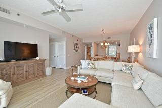 Harbor Villa Club 206 - Longboat Key - 3