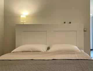 Spacious Holiday Apartment with Wifi and parking - 7