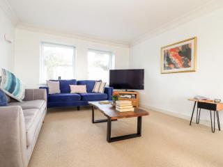 The Wesley Apartment - Falmouth - 4