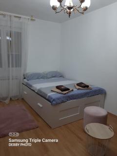 Debby - Rijeka - 1