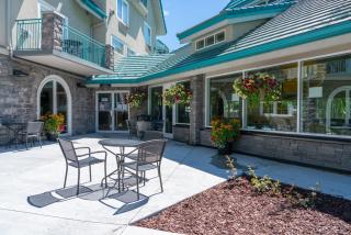 Pocaterra Inn & Waterslide - Canmore - 8