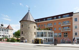 Hotel Goldene Rose - Bruneck - 0