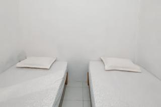RedDoorz Syariah near RS Harapan Bunda Banda Aceh - Geutieue - 9