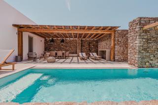 Amarelo Suites - Klouvas - 0