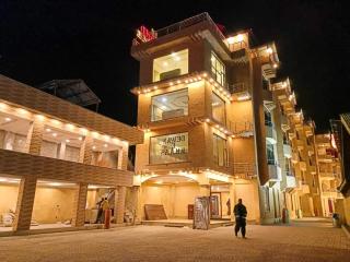 Grand Heritage Hotel - Naran - 0