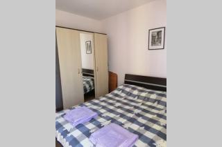 Fort Noks Spacious 1 Bed Flat Sunny Terrace Beach 6 min - 6