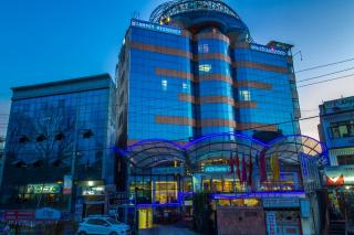 Airport Hotel - Kathmandu - 9