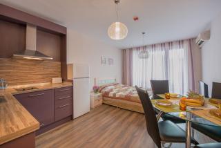 Admiral Plaza Holiday Apartments - Sunny Beach - 2