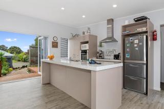 Pohutukawa Peace - Mangawhai Holiday Home - Mangawhai - 4