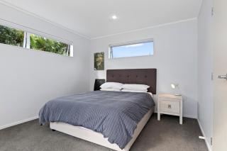 Pohutukawa Peace - Mangawhai Holiday Home - 2