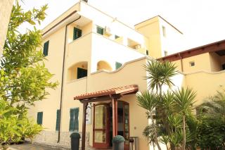 Hotel Club Bellavista - Vieste - 3