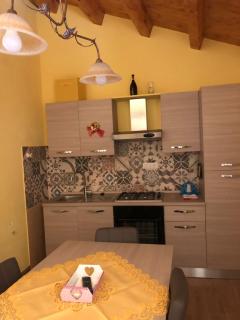 Basicò un balcone sul mare-Casa I CARRUGGI- Case vacanza Sicilia&Toscana- - 7