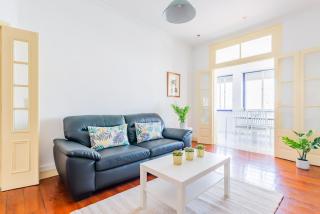Almirante Home with 3 Bedrooms - Lissabon - 3